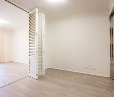 Stylish One Bedroom in Prime Location - Photo 1