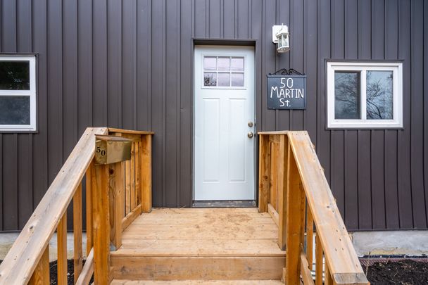 For Lease - 50 Martin Street Unit# 1, Thorold, Ontario - Photo 1