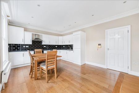 3 bedroom flat to rent - Photo 5