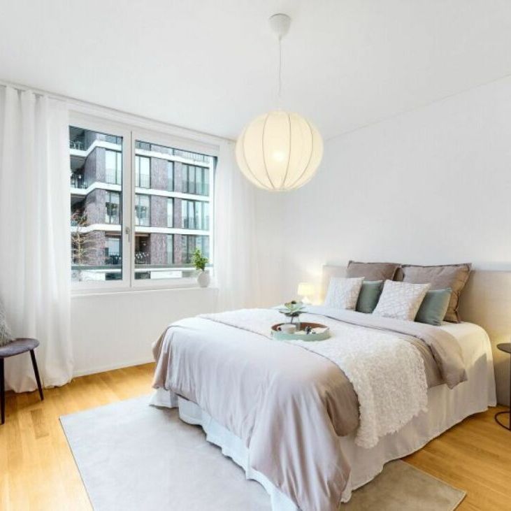 "Schöne und helle 3.5 Neubauzimmerwohnung im 2. OG in Bern Brünnen" - Photo 1