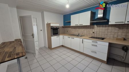 Location Maison 4 pièces 84m² GEISPOLSHEIM 67118 - Photo 2