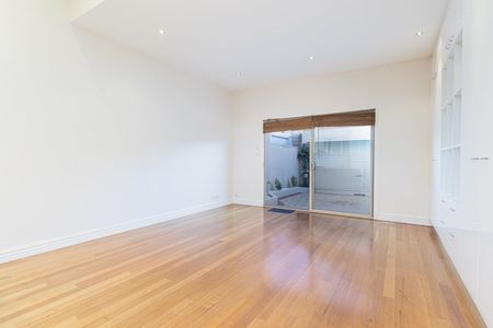 70 Victoria Street, Fitzroy VIC 3065 - Photo 3