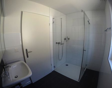 2.5 Zimmer, 70 m², 1. Stock - Photo 4
