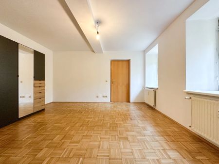 +++ JAKOMINIPLATZ +++ Zentrale 2,5-Zimmer-Innenhofwohnung mit Extraküche - Photo 3