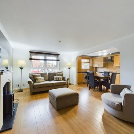 Eaglesham Road, Glasgow, G75 - Photo 1