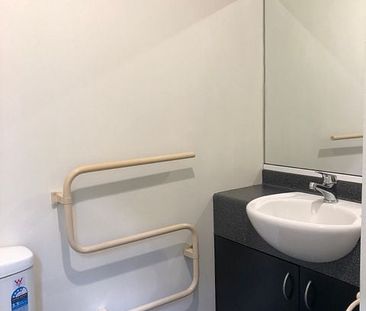 Eden Terrace - End Townhouse with Double Garage - Photo 6