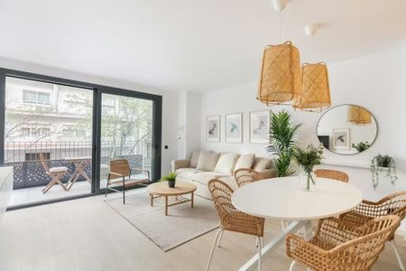 Carrer de Biscaia, Barcelona, Catalonia 08027 - Photo 2