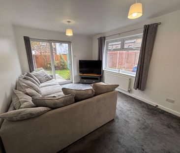 2 bedroom end of terrace house to rent - Photo 2