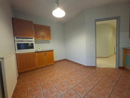 Location Appartement 5 pièces 121m² LYON 6ème - Photo 3