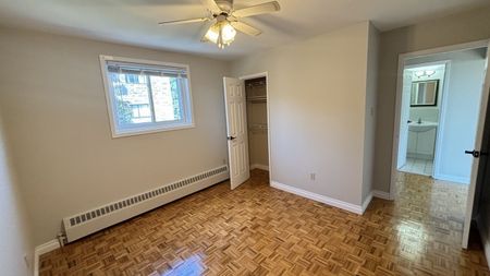 421 West Street, Orillia - Photo 3