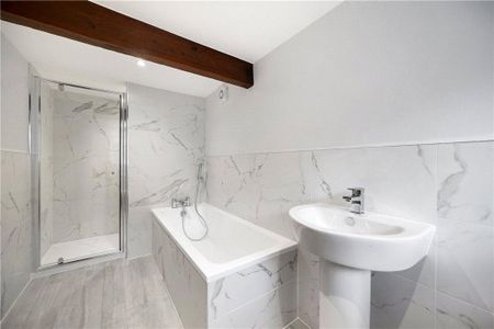 2 bedroom link detached house to rent - Photo 2
