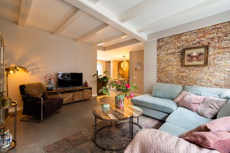 Elegant and Charming Home in an Idyllic Location - Foto 3