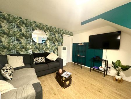 3 bedroom house share to rent - Photo 3