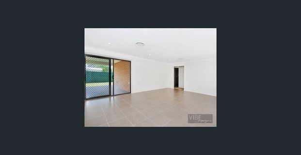 'MODERN FAMILY HOME' - Photo 1