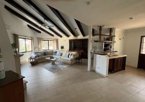 Villa for rent in Las Lagunas (Mijas), 3.000 €/month