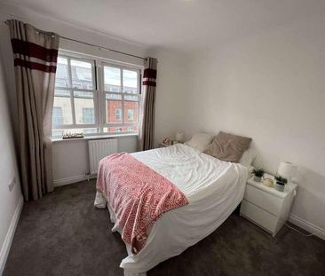 Blenheim Court, Reading, RG1 - Photo 2