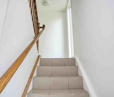 427 Nairn Avenue apartment — Toronto, ON (2-Bedroom) - 2 Bedroom - Photo 2