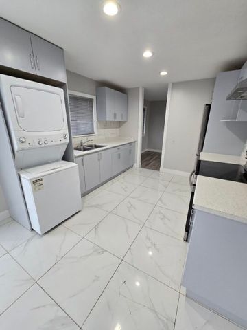 Updated Upper Home in Chilliwack - Photo 2