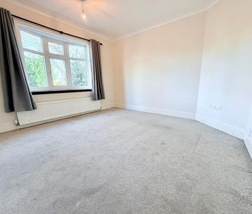 2 bedroom semi-detached bungalow to rent - Photo 3