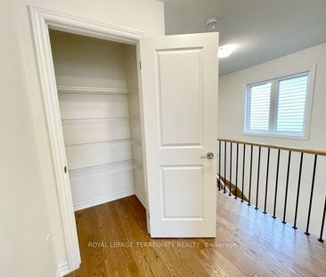 For Lease - 142 Shepherd Drive, Barrie, Ontario - Photo 4
