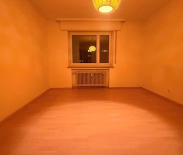 Helle, zwei Zimmerwohnung mit Balkon - Photo 1