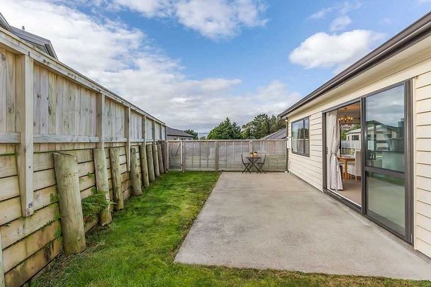 Neat and Tidy 3 Bed Nest - Photo 1