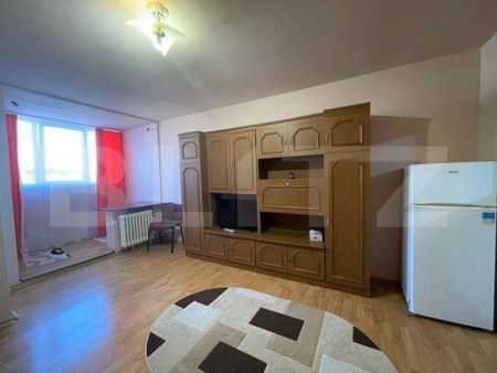 Garsoniera 28 mp, zona Big - Fotografie 3