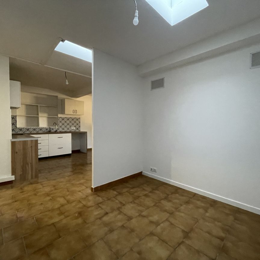 Location Appartement 2 pièces 47m² AUBAGNE 13400 - Photo 1