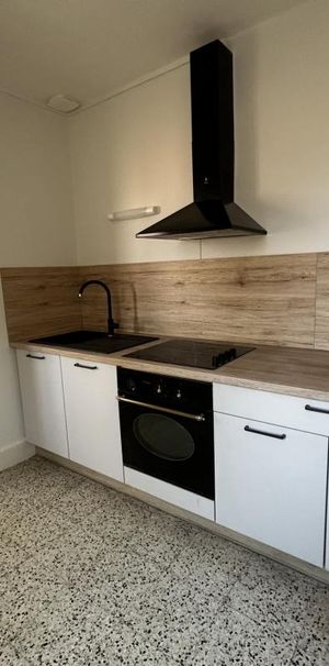 Location Appartement 2 pièces 46m² LE CREUSOT 71200 - Photo 1