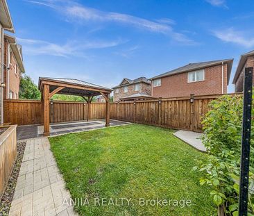 For Lease - 34 Horn Street, Whitchurch-Stouffville, Ontario - Photo 5