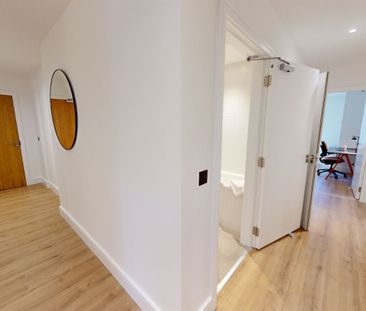 Three Bedroom at Rockpoint, Newtown Avenue, Blackrock, Dublin - Photo 6