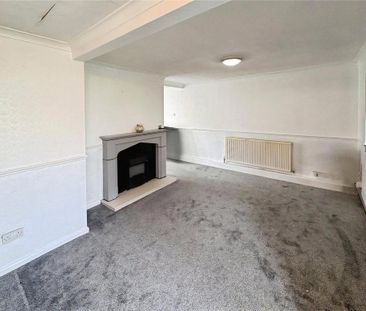 2 bedroom semi-detached house to rent - Photo 2