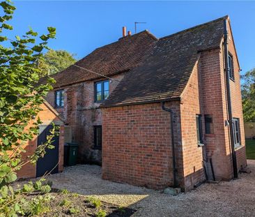 3 bedroom semi-detached house to rent - Photo 3