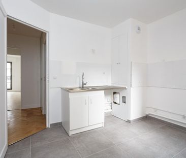 location Appartement T3 DE 72.6m² À PARIS - Photo 2