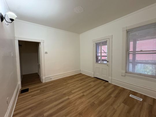 For Lease - 491 Eagle Street Unit# B, Newmarket, Ontario - Photo 1