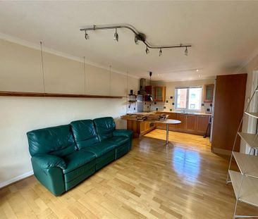 2 bedroom apartment to rent - Photo 3