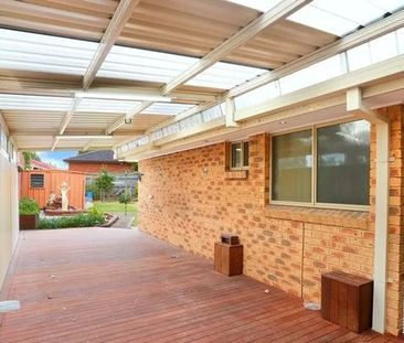 SPACIOUS FAMILY HOME - Photo 5