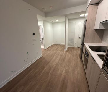 For Lease - 1007 The Queensway Avenue Unit# 429, Toronto, Ontario - Photo 4