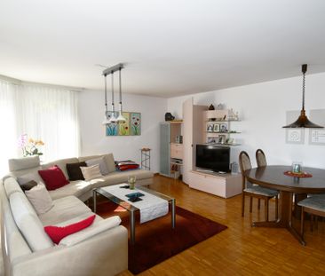gepflegte 4.5-Zimmer-Wohnung "Neualtwil" - Photo 1