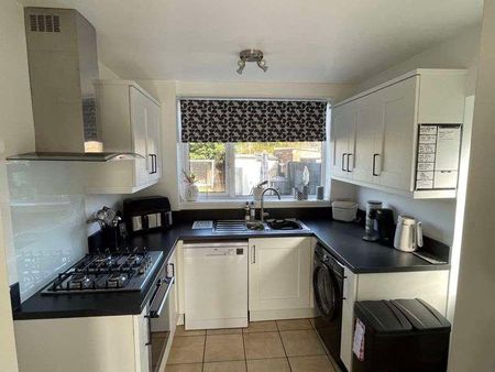 Mayfield Way, Barwell, LE9 - Photo 2