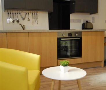 Studio to rent - Photo 6