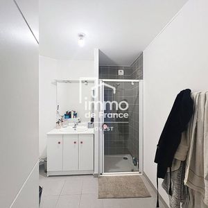 Location appartement 4 pièces 80.55 m² à Changé (53810) - Photo 2