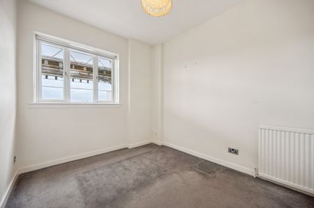Kelvin Court - Photo 5