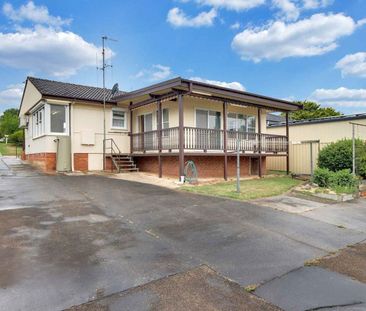 Neat & Tidy 3-Bedroom Home in Great Location - Photo 2