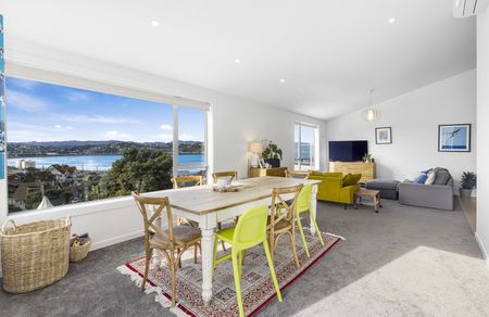 216c Sutherland Road, Lyall Bay - Photo 2