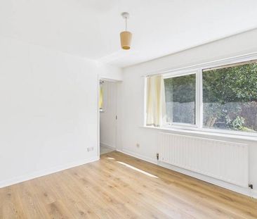 4 bedroom detached house to rent - Photo 3