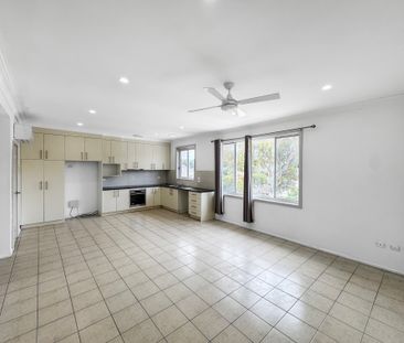 1/20 Nioka Avenue, KEIRAVILLE NSW 2500 - Photo 3