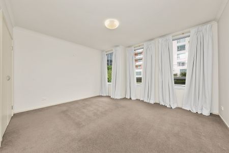 26/3 Sovereign Point Court, Doncaster - Photo 3