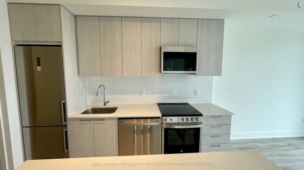 185 Deerfield Road #706 - Photo 1