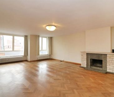 Karaktervol app. met 2 slpks en garage in hartje centrum te Diest - Photo 4